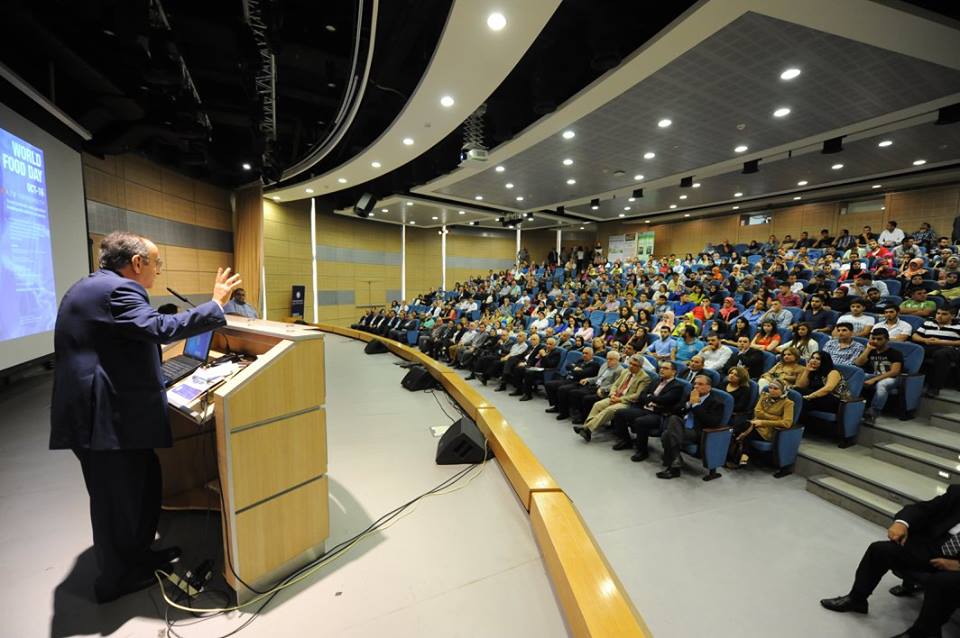 12096637_933129530094538_7884188520363379435_n